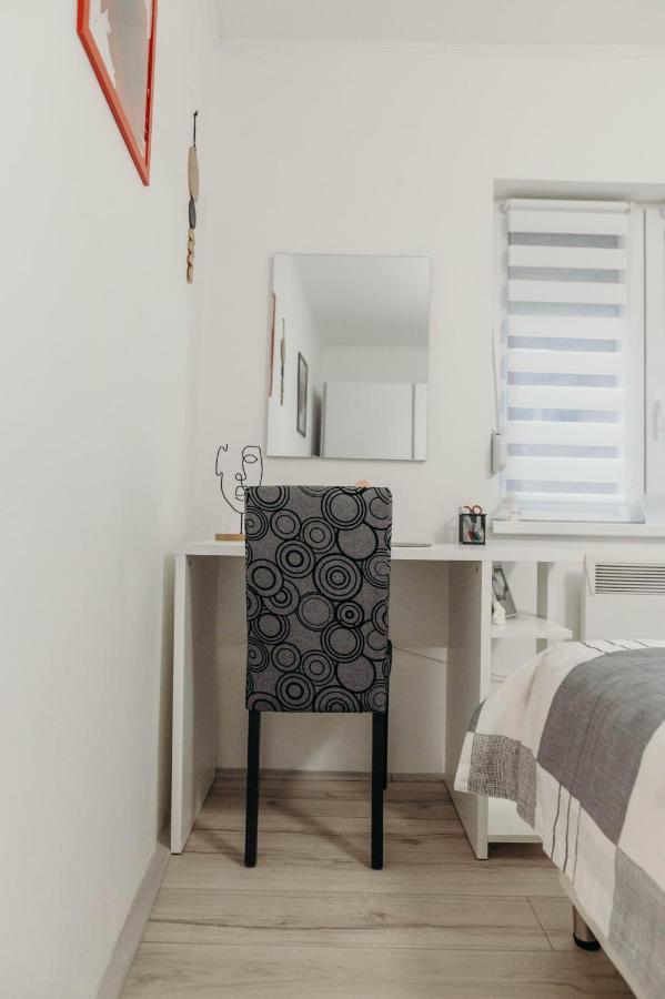 Holy Apartman Ðakovo Kültér fotó